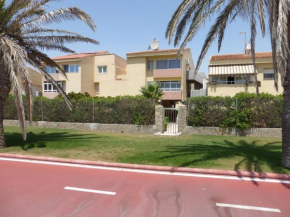 Don Paco - Front Line Of The Beach Apartment